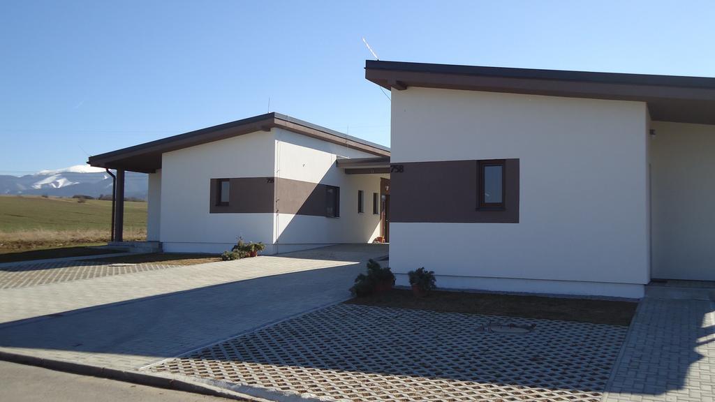 Apartman Valentka Besenova Luaran gambar